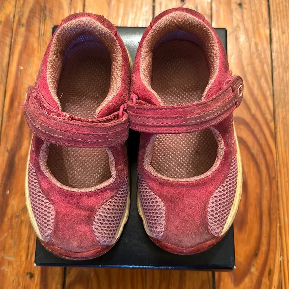 Stride Rite Velcro Sneakers